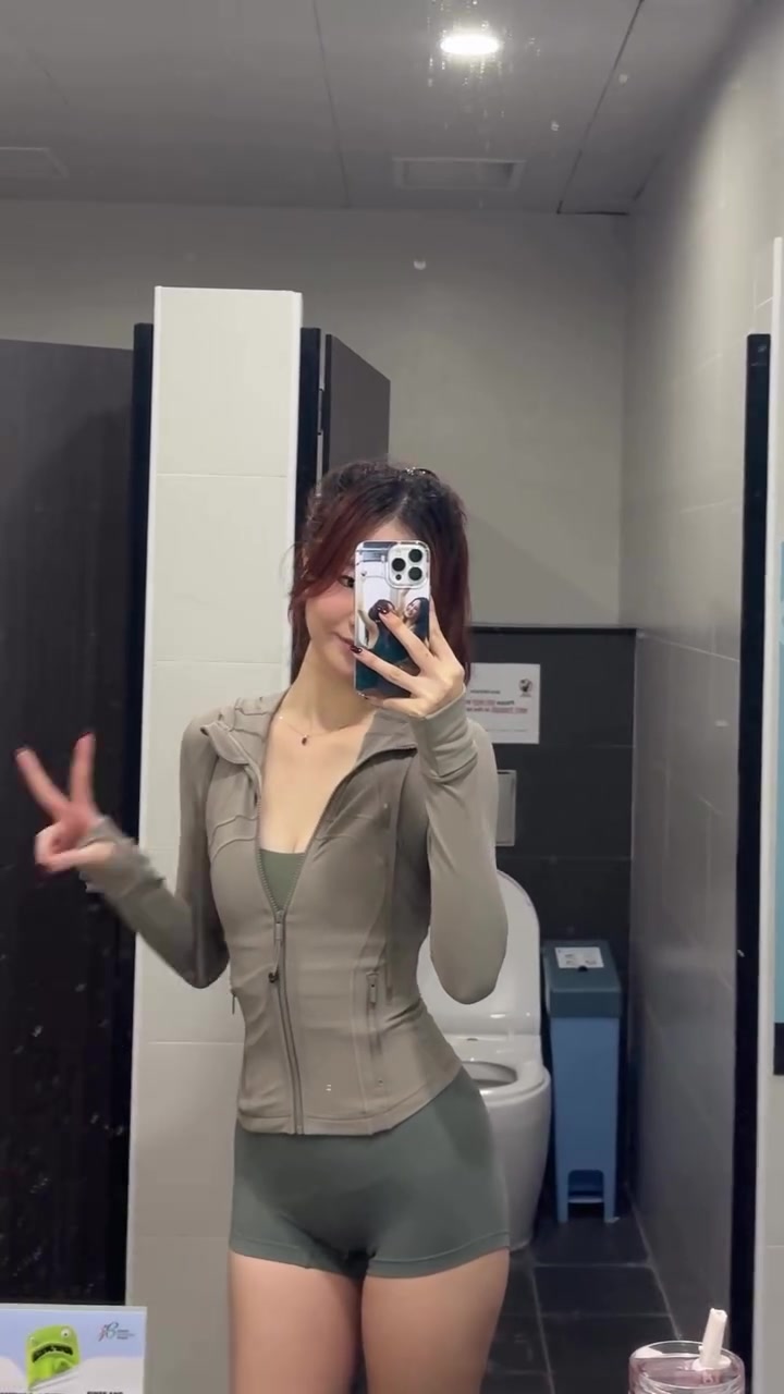 People On TikTok People On TikTok