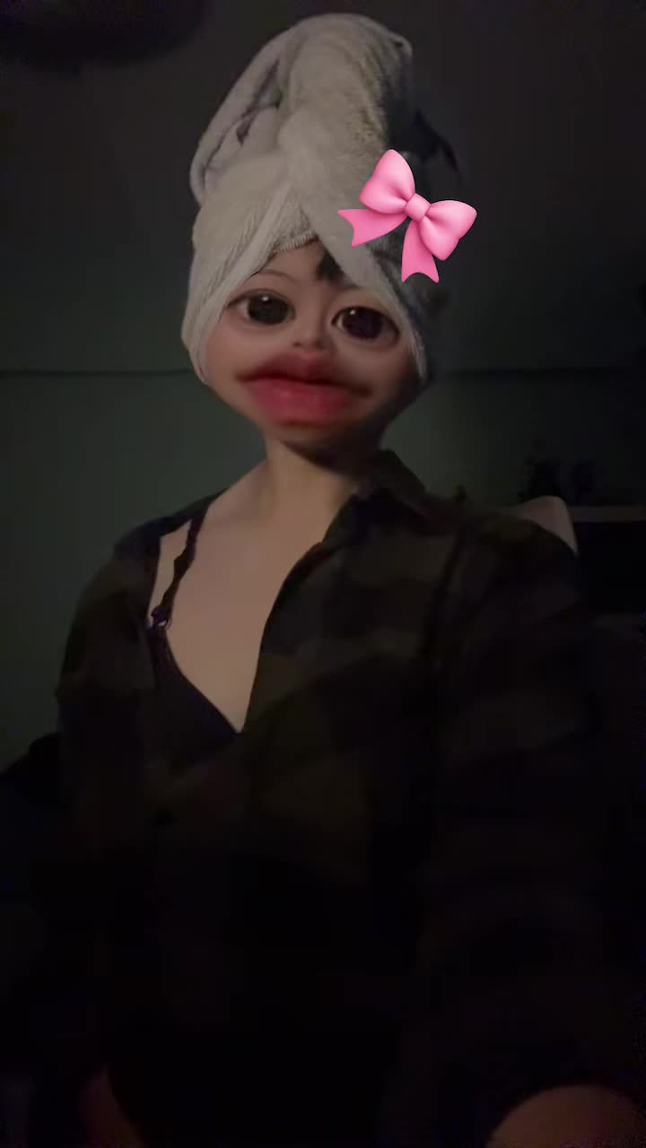 People On TikTok People On TikTok