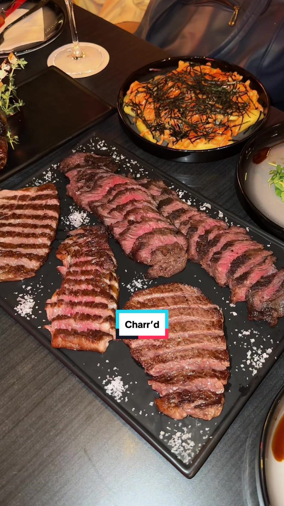 @callmepuipuii Best and i meant BEST halal steakhouse Charr’d #sghalal #steakhou…