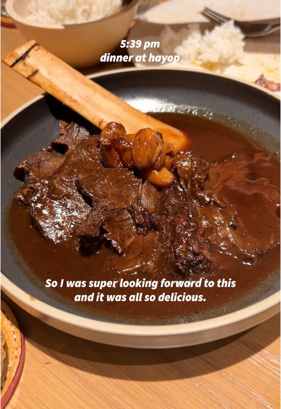 @aud.pov eating my way through singapore day 1! not a single flop (besides maybe…