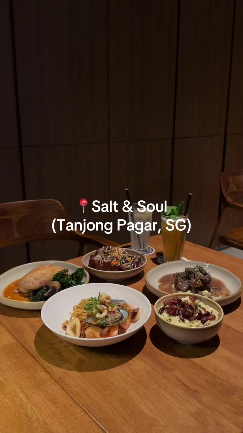 @breadywen Yummy, affordable mains in the CBD  #tiktoksg #sgeats #sgfoodie #vira…