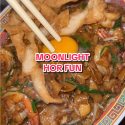 @dimsimlim Cooking my favourite dish in Singapore, Moonlight Horfun. Thick rice …