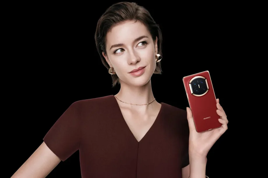 Huawei launches global version of its foldable Mate X7 Huawei launches global version of its foldable Mate X7