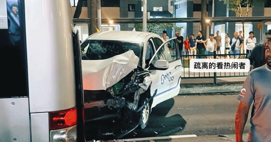 Police searching for GetGo driver who fled hit-and-run accident in Woodlands, Singapore News Police searching for GetGo driver who fled hit-and-run accident in Woodlands, Singapore News