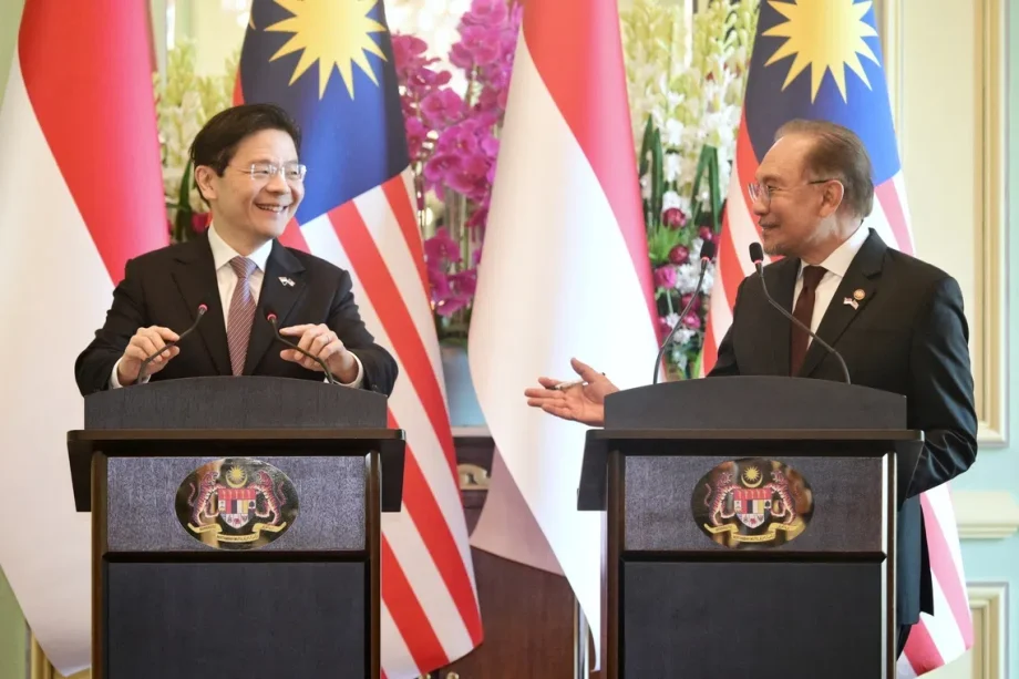 Singapore-Malaysia Leaders’ Retreat to be held on Dec 4; roads near Ritz-Carlton to be closed Singapore-Malaysia Leaders’ Retreat to be held on Dec 4; roads near Ritz-Carlton to be closed