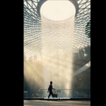 Popular Malaysian video creator makes Tourism Singapore video, gets asked ‘Tak promote Malaysia ke?’ (VIDEO)