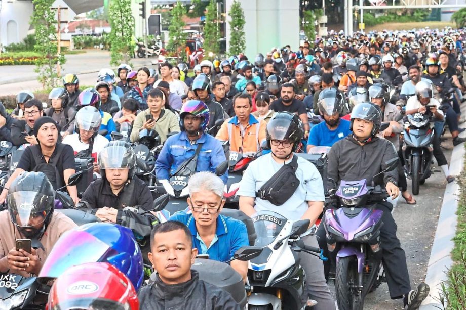 EPF advises cross-border workers to self-contribute EPF advises cross-border workers to self-contribute