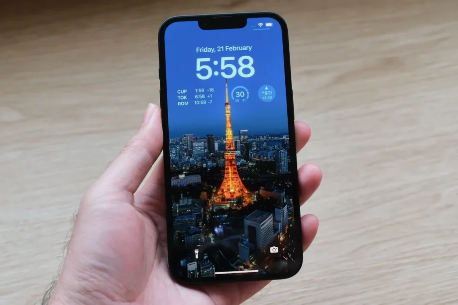 Minor design change tipped for the Apple iPhone 17E Minor design change tipped for the Apple iPhone 17E