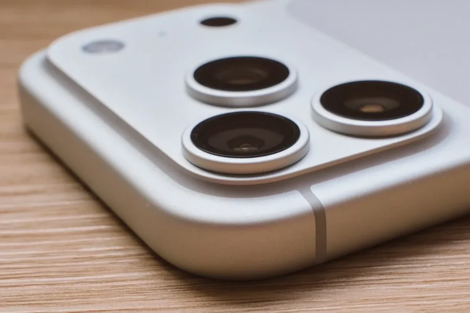 Samsung is reportedly updating its Texas factory to build camera sensors for the iPhone 18