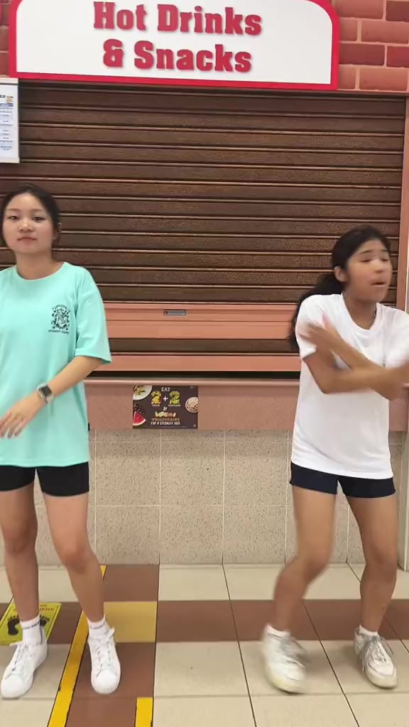 People On TikTok People On TikTok