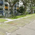 Man injured in knife incident at Boon Lay Drive; police looking for suspect