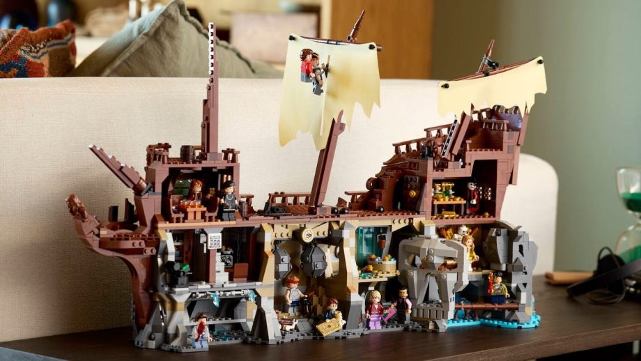 The New LEGO The Goonies Set References Every Major Scene From the Movie The New LEGO The Goonies Set References Every Major Scene From the Movie