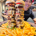 @zermattneo 5KG Wagyu Burger Challenge smashed in 23mins! #foodchallenge #sgfood…