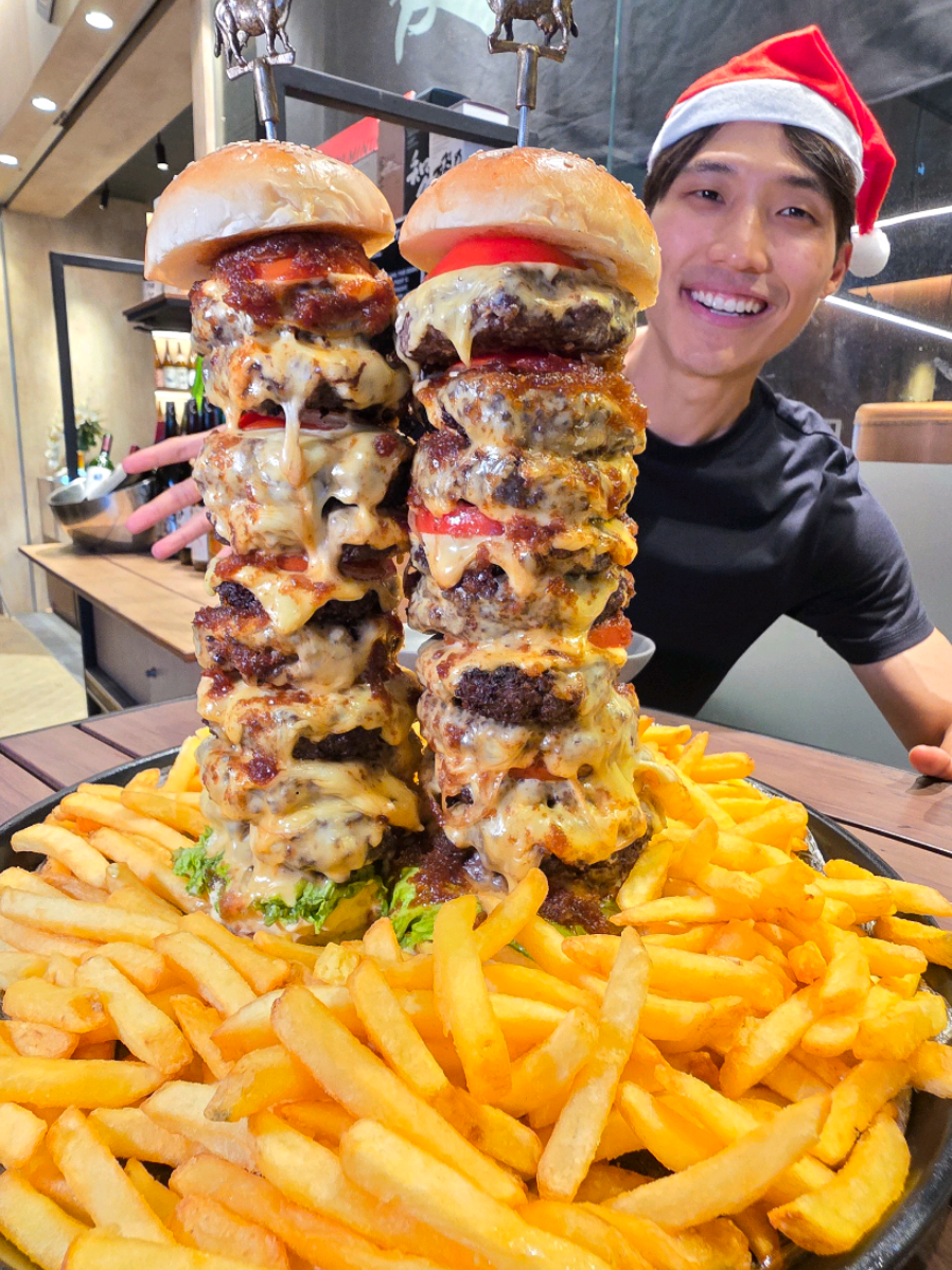 @zermattneo 5KG Wagyu Burger Challenge smashed in 23mins! #foodchallenge #sgfood…