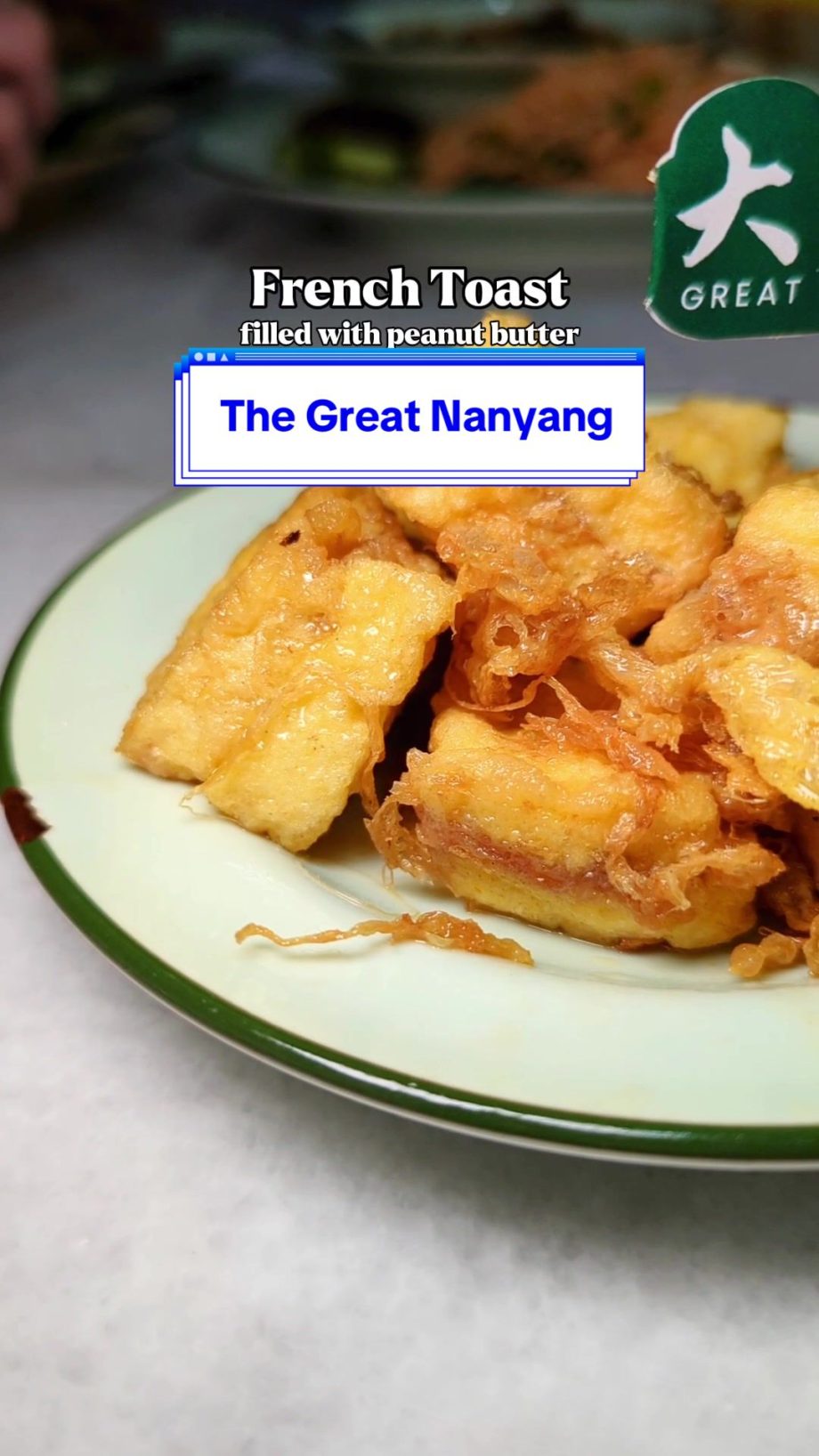 @eshtonc Their interior transports you right into an old school kopitiam! With y…