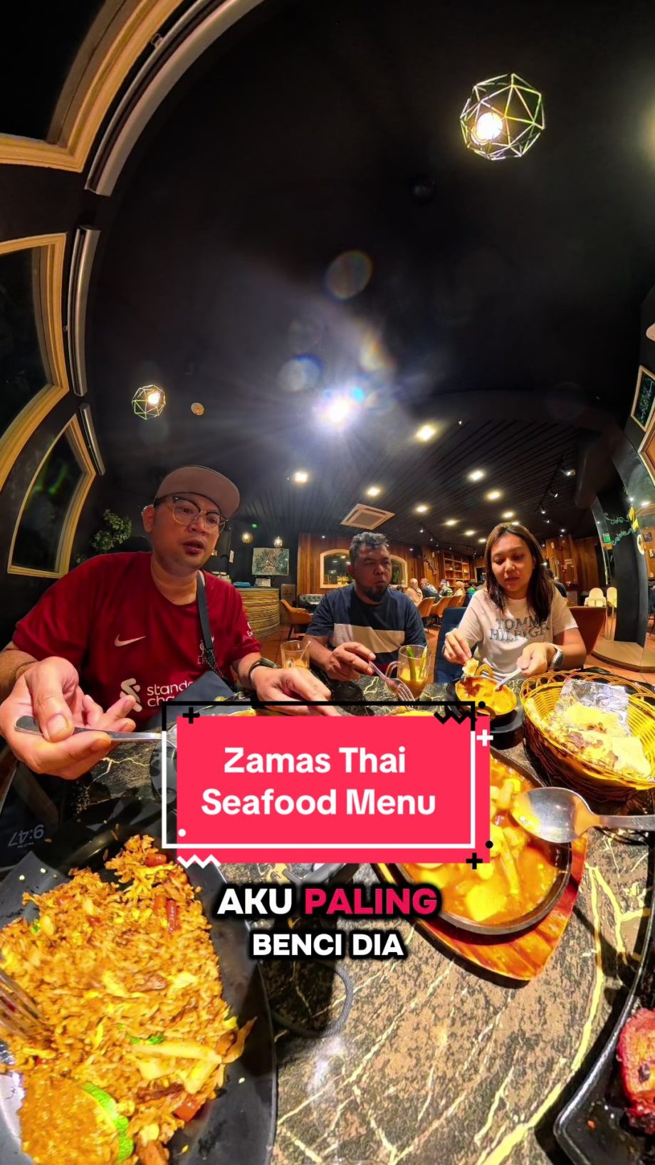 @jalan2junkie Dinner at @Zamas other than their Briyani. Check their Thai seafoo…
