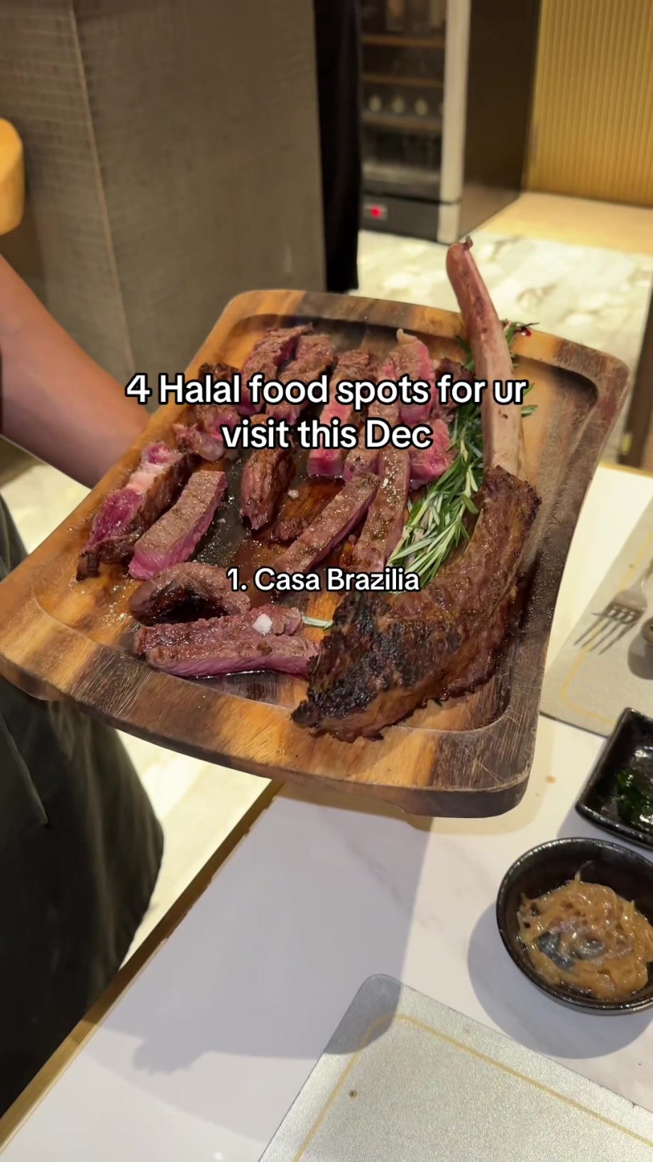 @callmepuipuii Save this list of Halal/ Muslim owned food spots for this Christm…