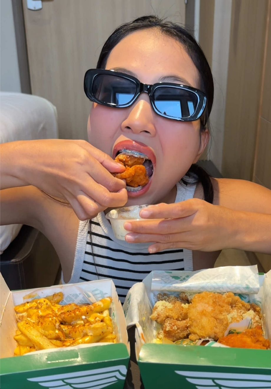 @razielcanda I’m backkkk!  It’s been weeks since my last mukbang, and what bette…