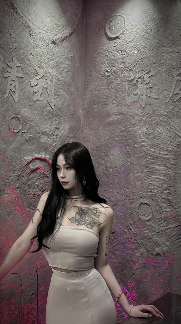 People On TikTok People On TikTok