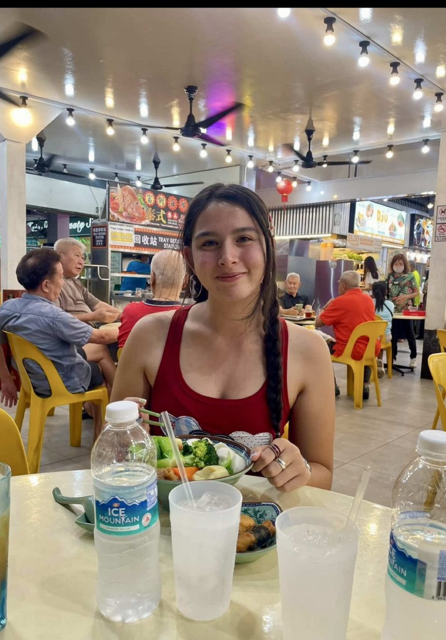 @ankami22 I love Yong Tau Foo so I had to get it while in Singapore This spot wa…