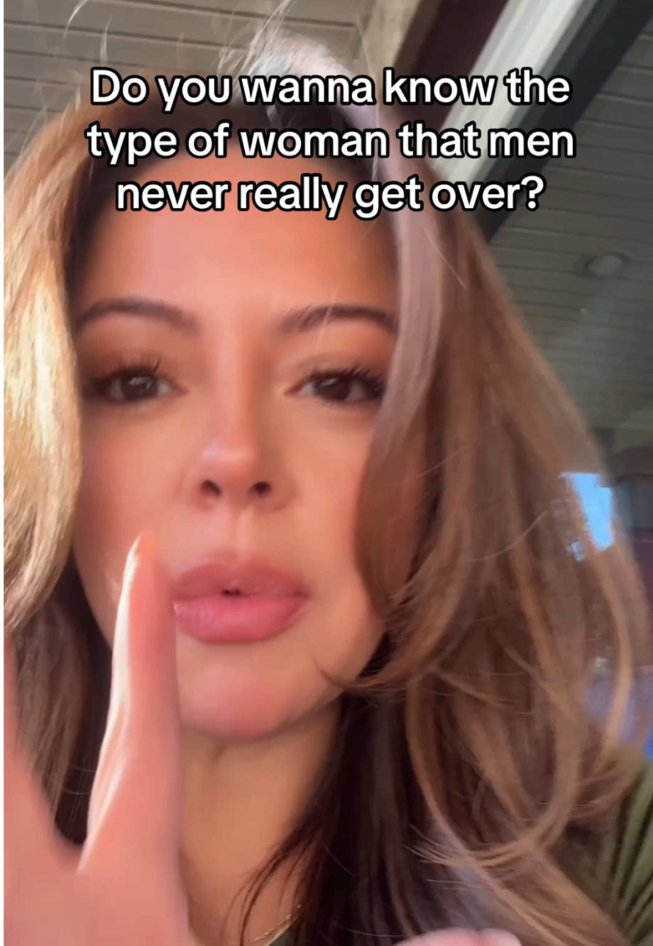 @ask_julia When a high-value woman feels him pulling away, she doesn’t chase. Sh…