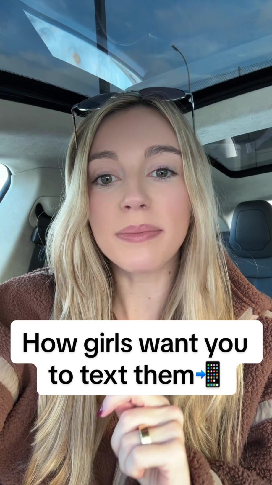 @datingwithgracie How girls want you to text them… #datingadviceformen #datingco… @datingwithgracie How girls want you to text them… #datingadviceformen #datingco…