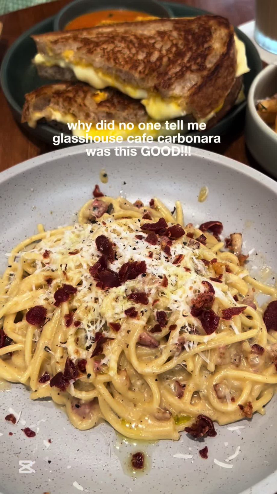 @dweeeats you need to try this cafe’s carbonara and grilled cheese toast    Glas…