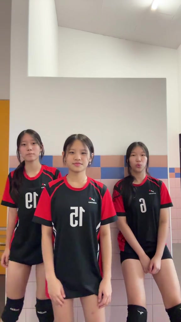 People On TikTok People On TikTok