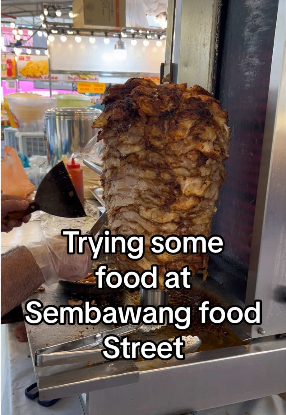 @capturedbyharuka Let’s get some food at Sembawang food street  #singapore #vlog…