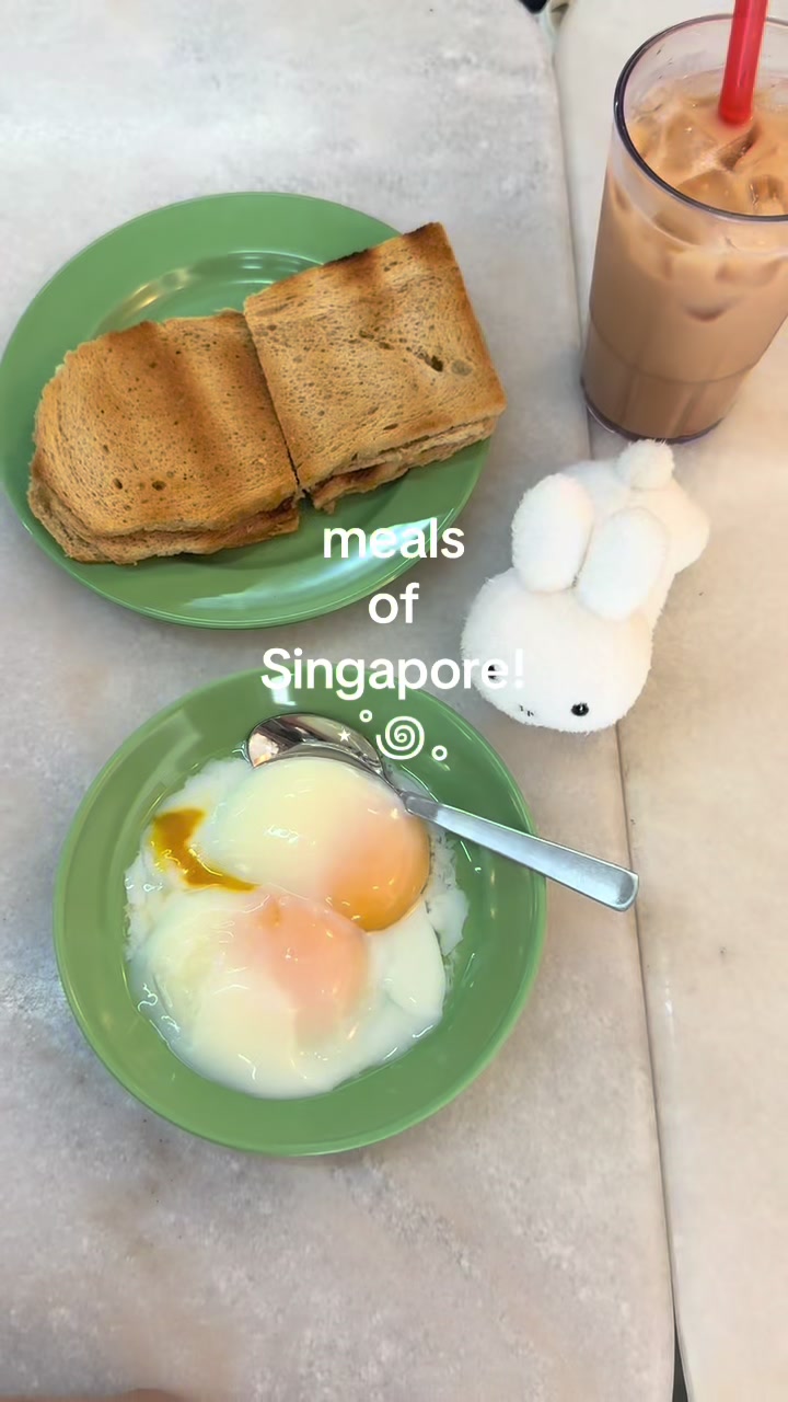 @oatmilktzu meals of Singapore!  lots of Kaya toast, kopi, and nasi lemak! Wish …