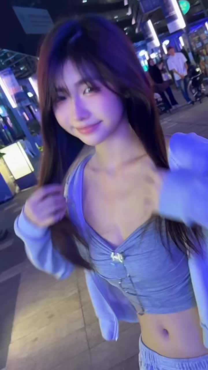 People On TikTok People On TikTok