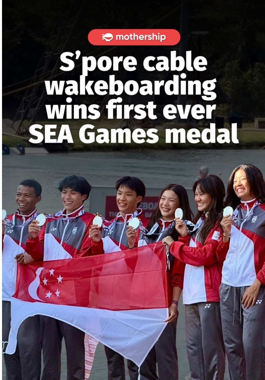 @mothershipsg Singapore’s cable wakeboarding team clinched silver at the SEA Gam… @mothershipsg Singapore’s cable wakeboarding team clinched silver at the SEA Gam…