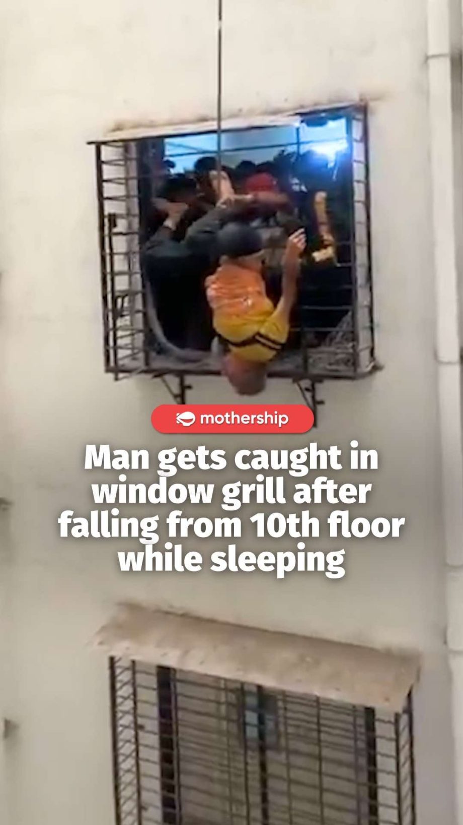 @mothershipsg  Hanging by a thread  Hanging by a leg #india #news #accident …