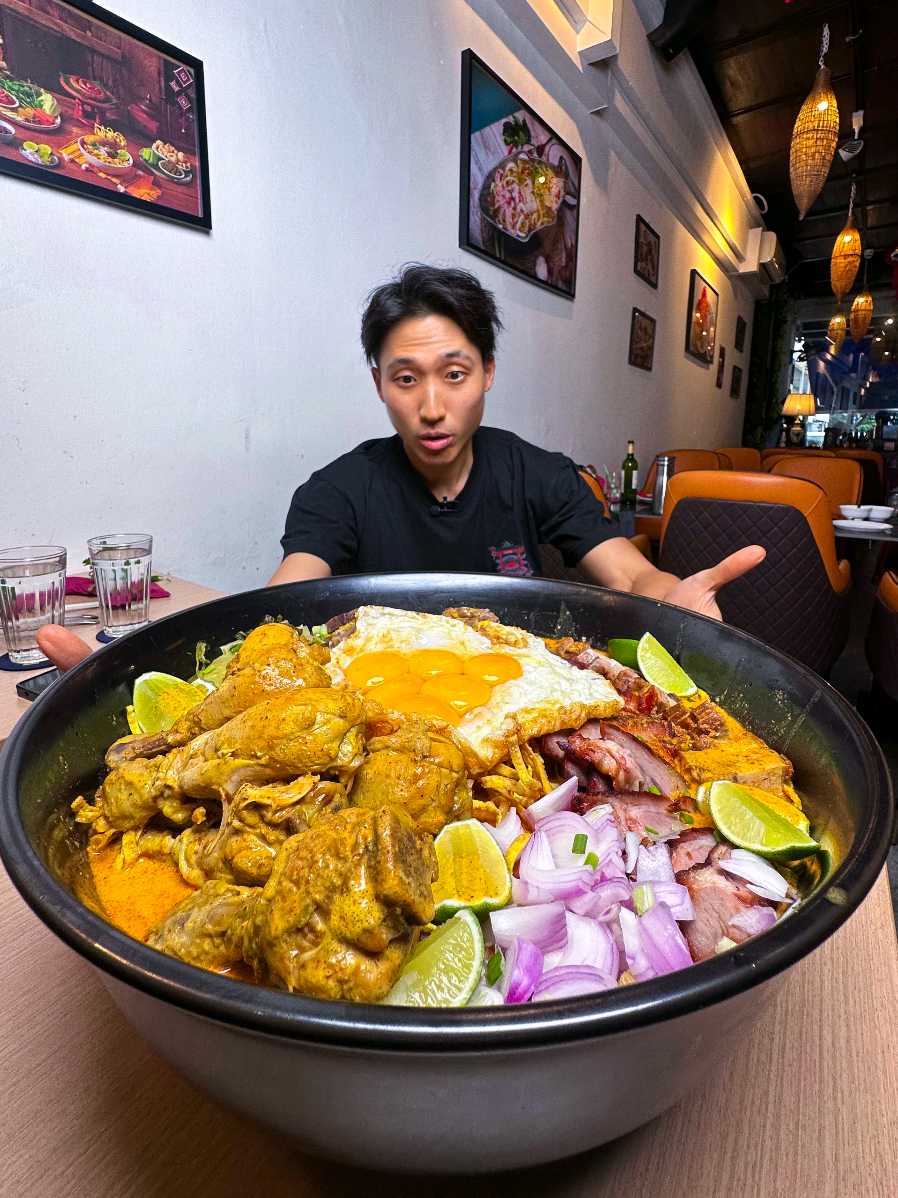 @zermattneo 9KG KHAO SOI BOWL CHALLENGE  The RICHEST, CREAMIEST, coconutty heave…