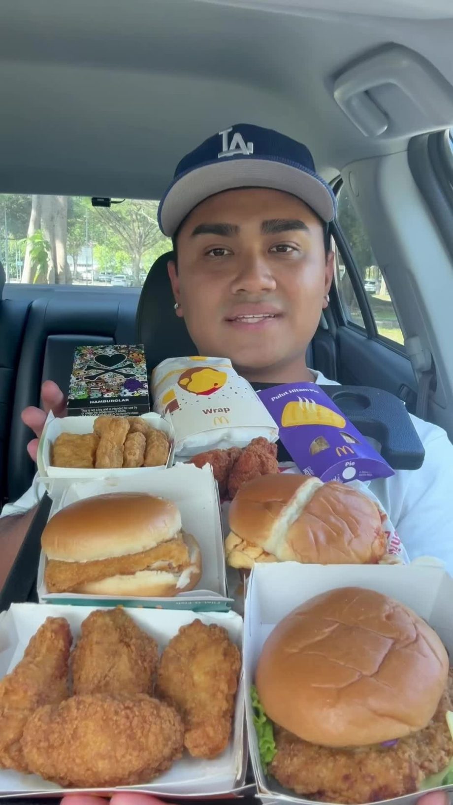 @natelovlogs Trying McDonalds in Singapore! #fyp #foryou #fastfood #burger #chic…