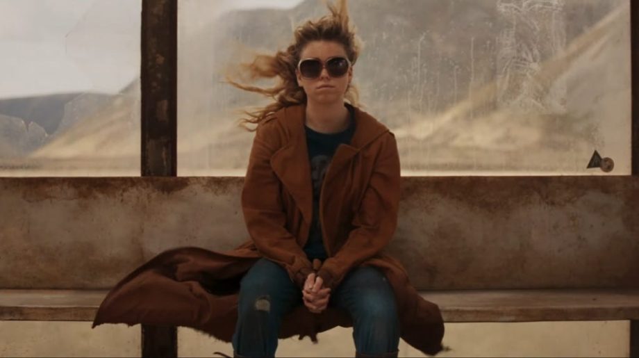 Debut Supergirl Trailer Has Big Guardians of the Galaxy Vibes — and a Very Brief Look at Jason Momoa’s Lobo Debut Supergirl Trailer Has Big Guardians of the Galaxy Vibes — and a Very Brief Look at Jason Momoa’s Lobo