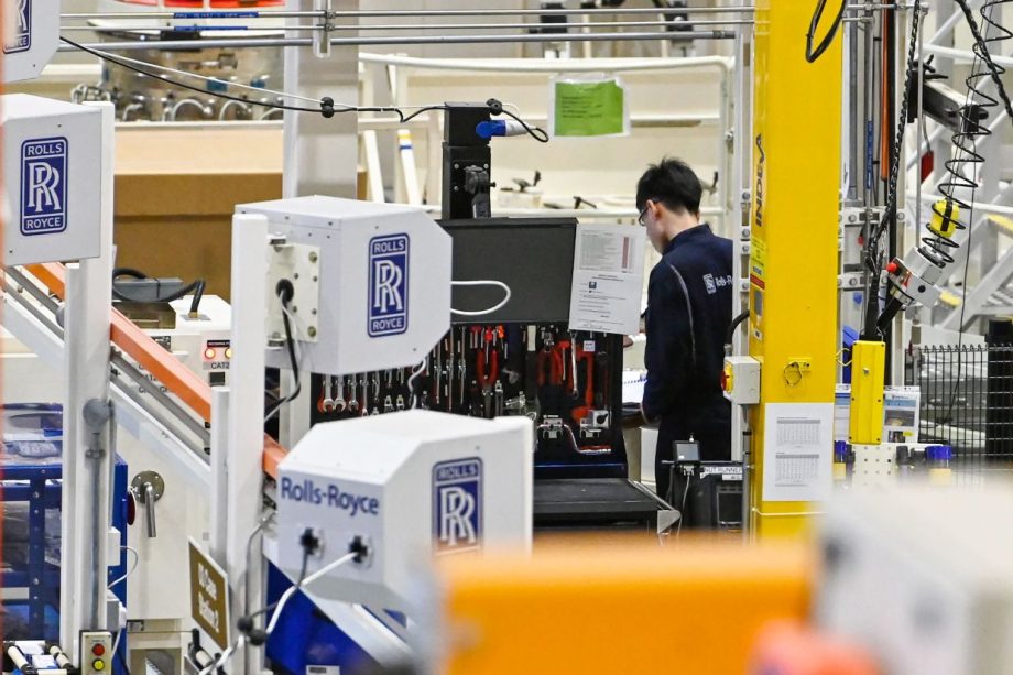 Singapore factory activity rises for fifth straight month Singapore factory activity rises for fifth straight month