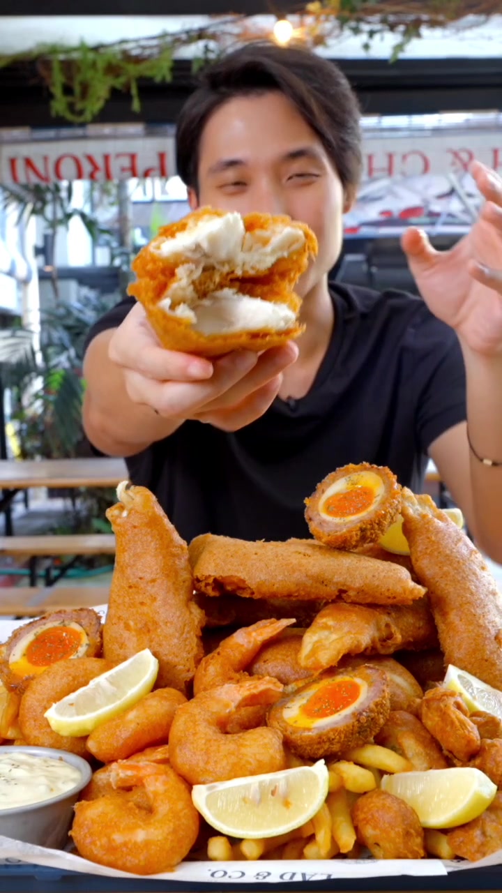 @zermattneo 15 servings of the best beer battered fish&chips in town! Full video…