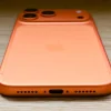 iPhone 17 Pro: Static speaker noise while charging