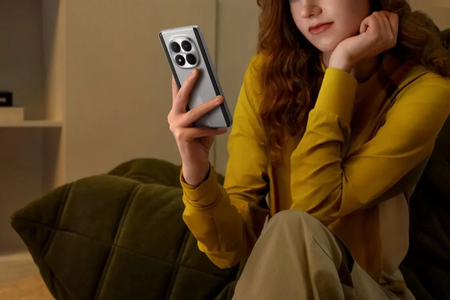 Poco M8 series: Mid-range smartphones for entertainment