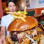 @zermattneo 6KG Dino Rib Burger, crafted with the legendary Dino Ribs from @jett…