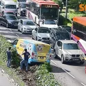 Van ends up on road divider in Toa Payoh, driver assisting with police investigations Van ends up on road divider in Toa Payoh, driver assisting with police investigations