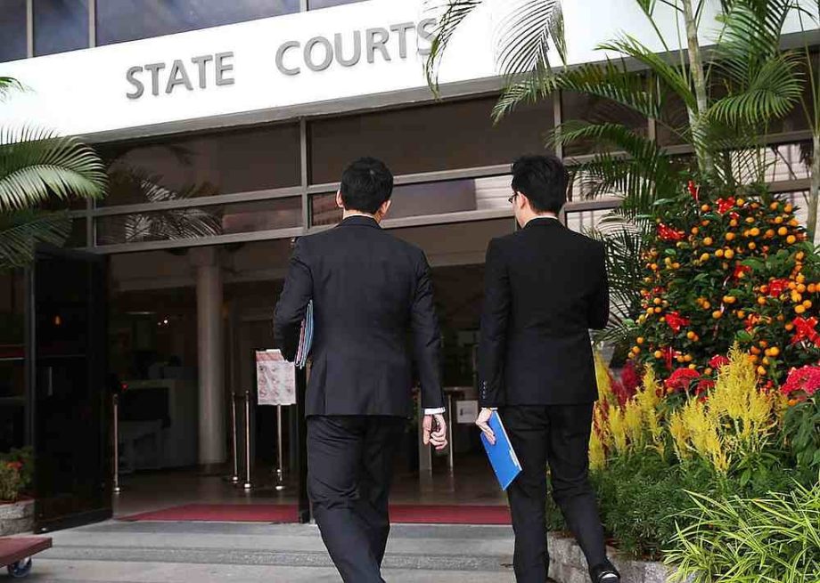 Singapore cop gets 11 weeks’ jail for molesting policewoman and attacking national serviceman after work dinner and dance Singapore cop gets 11 weeks’ jail for molesting policewoman and attacking national serviceman after work dinner and dance