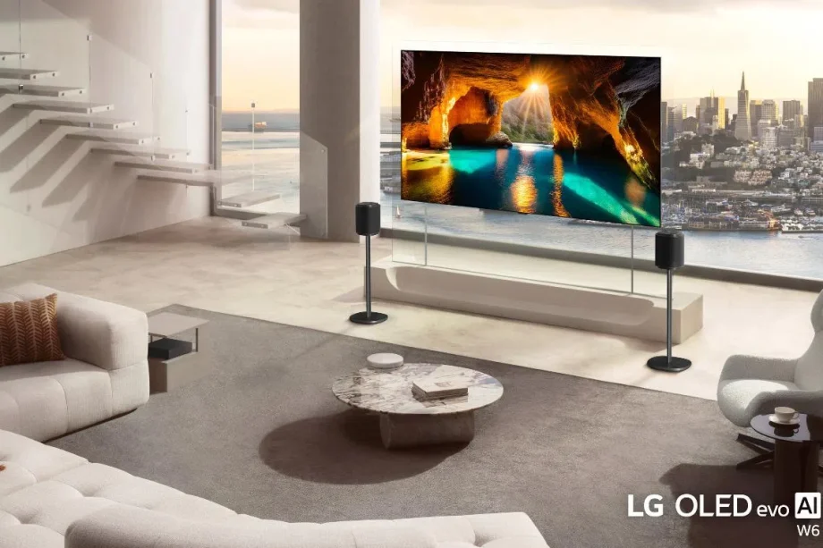 LG Wallpaper TV: Ultra-thin wireless OLED returns