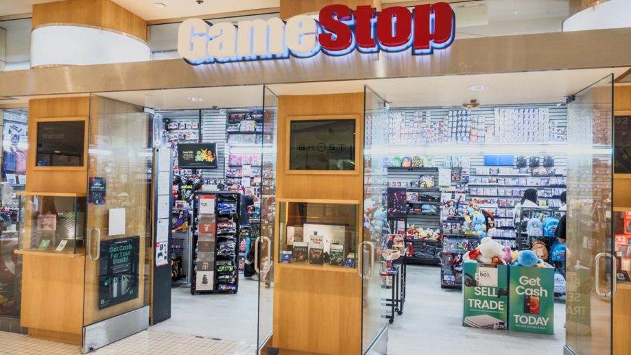 GameStop Closes Hundreds of Stores as CEO Eyes  Billion Payout