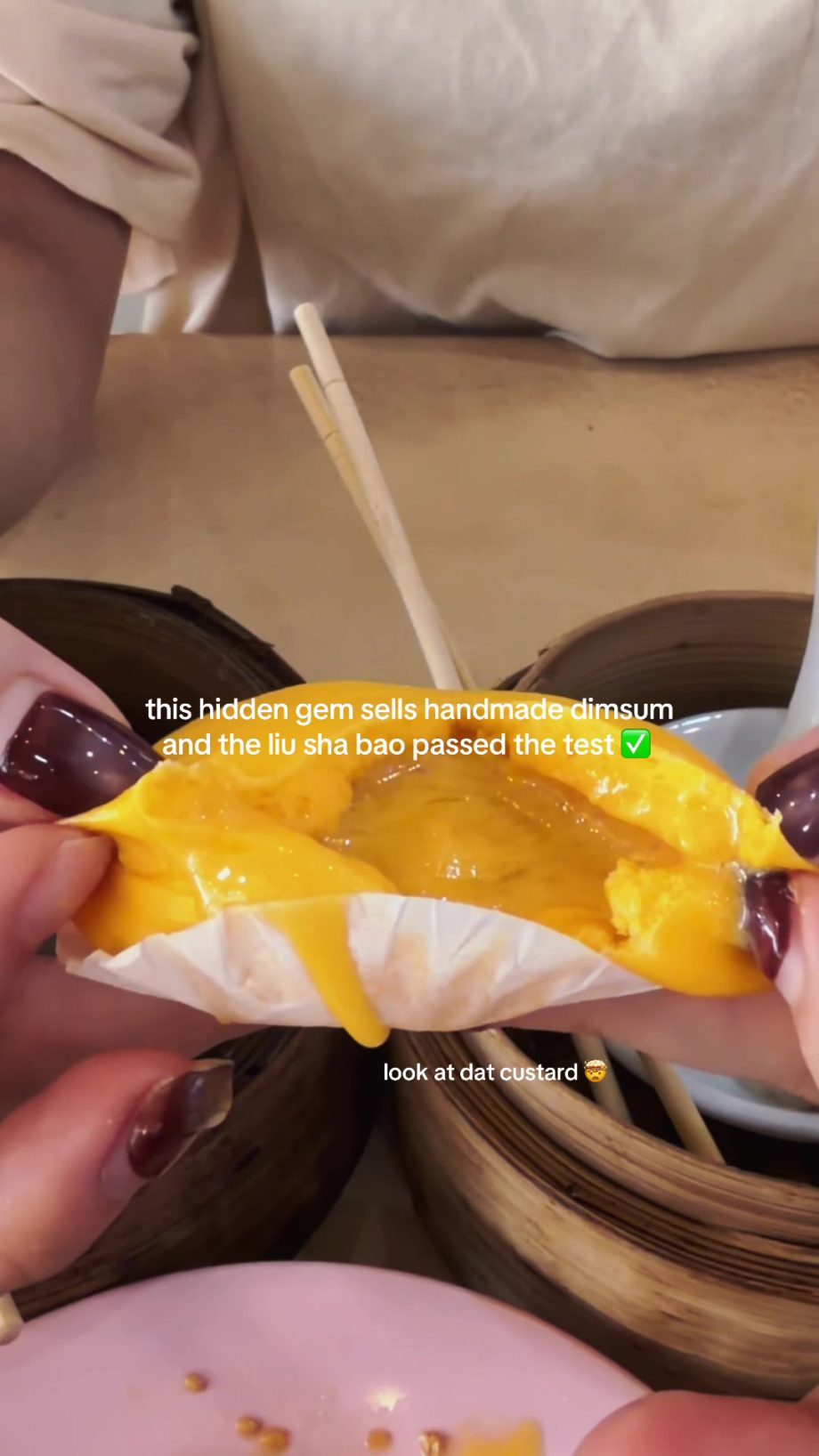 @hungrlyn if yall wanna stick to sweechoon pls go ahead so i wont have to queue …