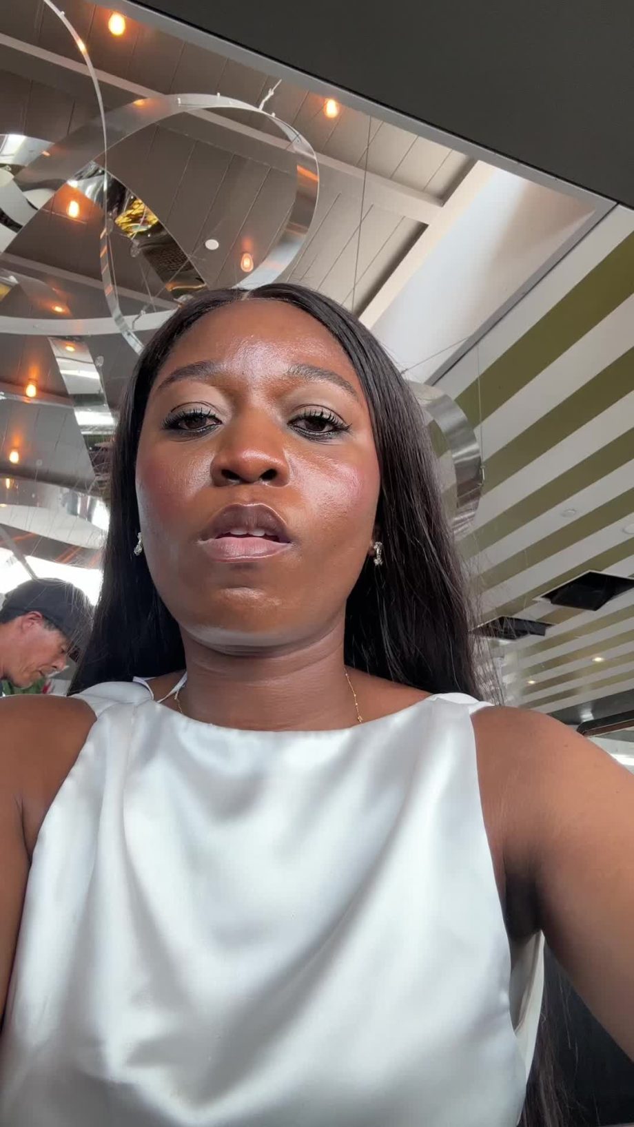 @travelwithibii Where is the best fine dining restaurant in Singapore?!  #travel…