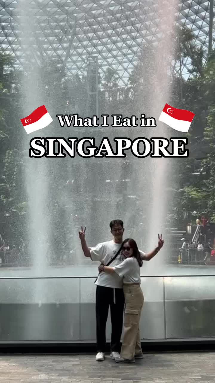 @janeferrinka Tempat2 yg aku datengin mostly emg tempat yg turis bgt & mostly an…