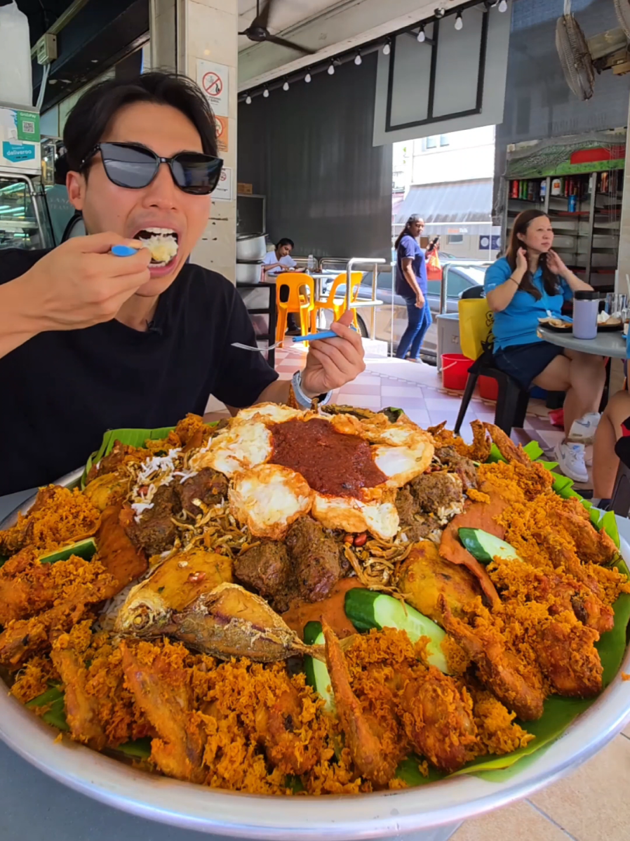 @zermattneo 8KG Nasi Lemak Challenge!  Location: 12 Sixth Avenue, Singapore 2764…