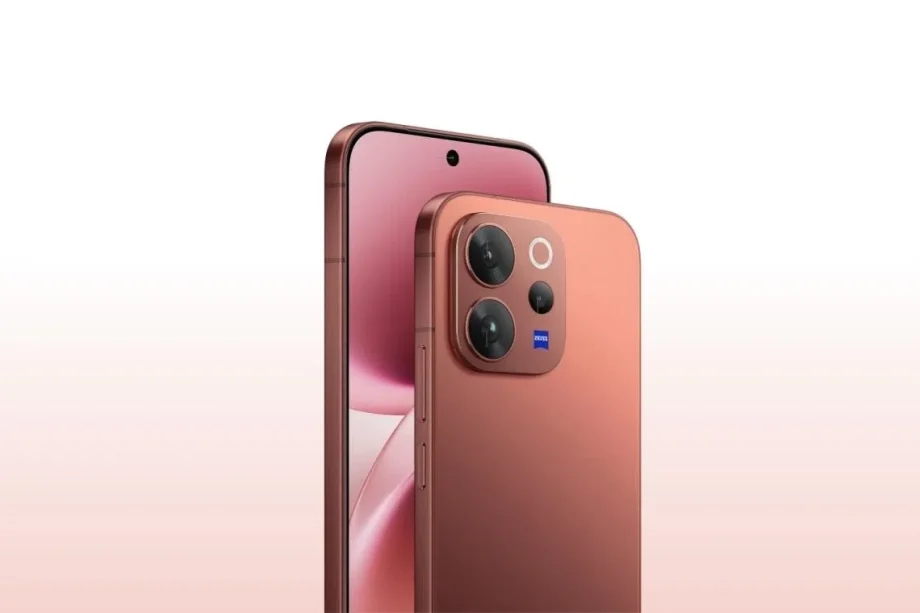 Vivo V70 sets the stage for ZEISS-powered close-ups